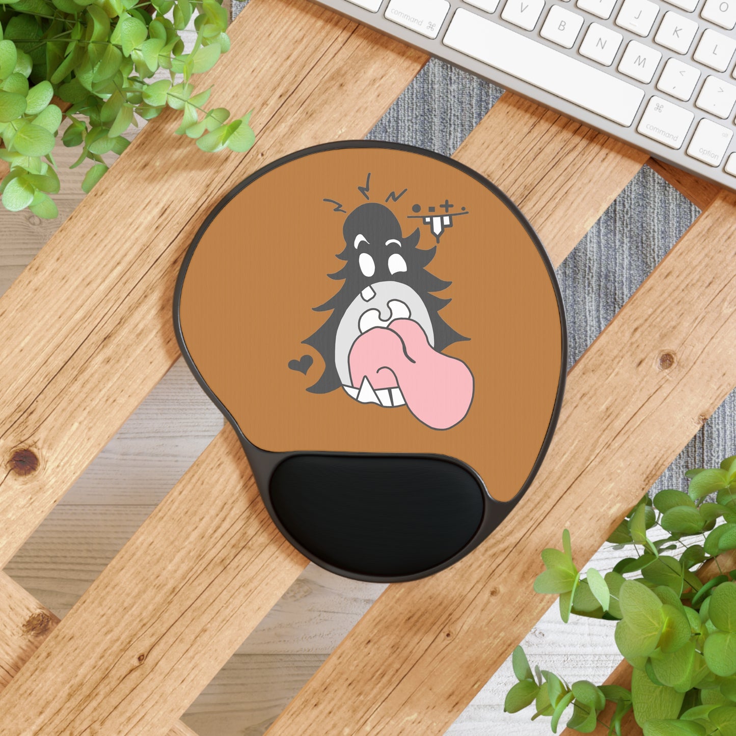 "Scrietch" Mouse Pad With Wrist Rest (Brown)